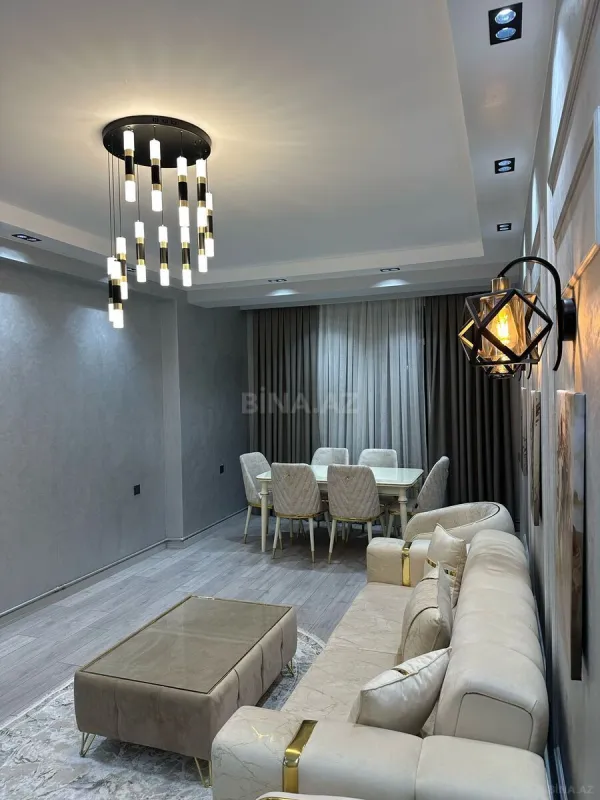 Kirayə verilir 2 otaqlı mənzil 80 m²