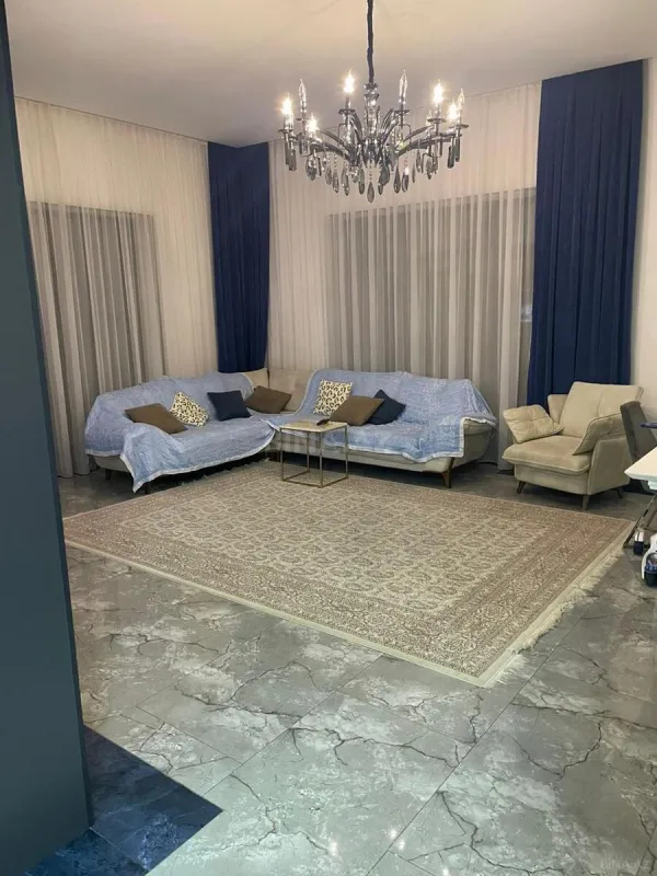Kirayə verilir 4 otaqlı həyət evi 200 m²