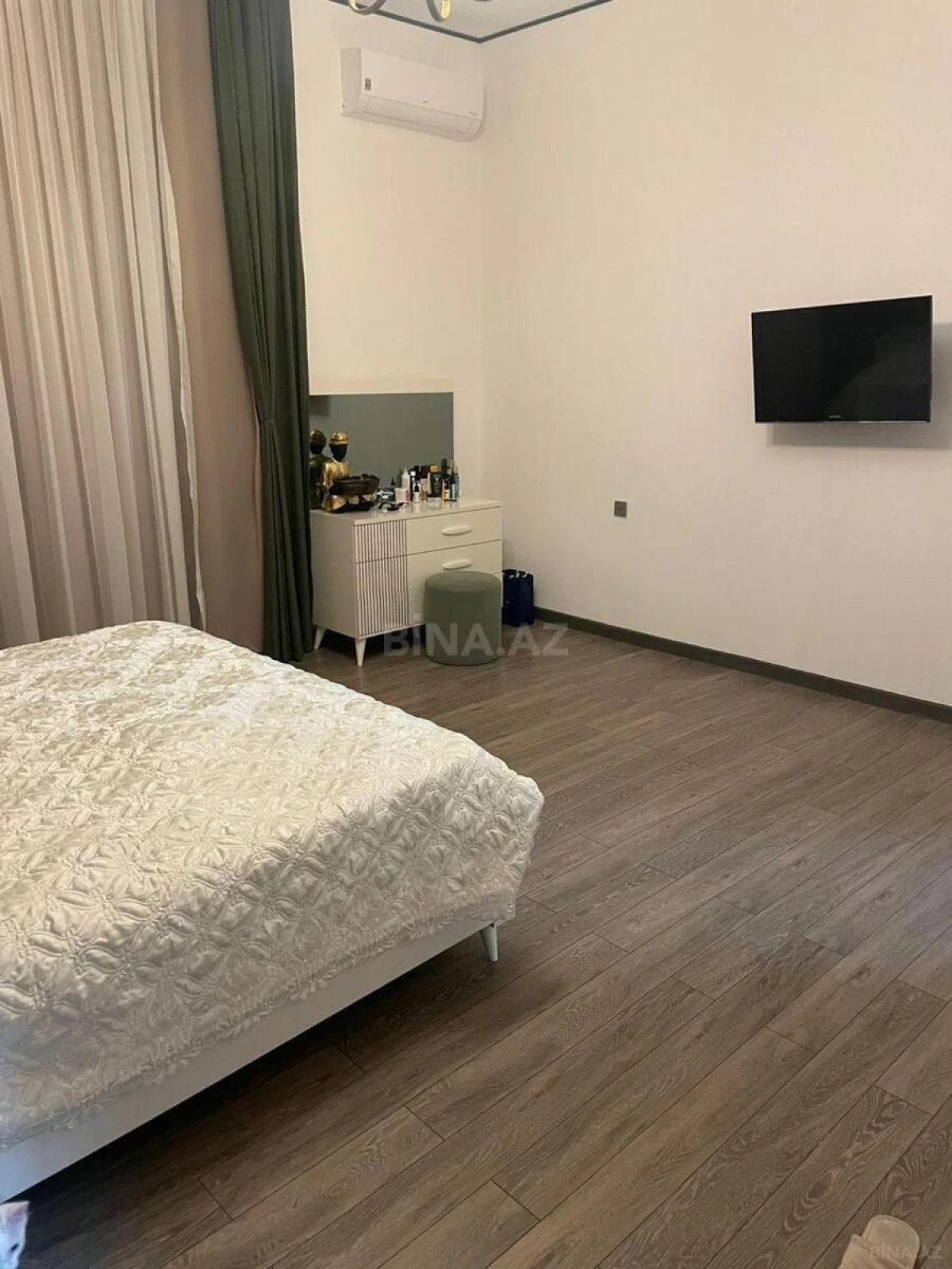 Kirayə verilir 4 otaqlı həyət evi 200 m²