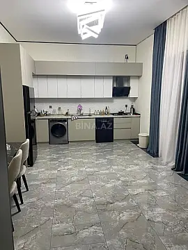 Kirayə verilir 4 otaqlı həyət evi 200 m²
