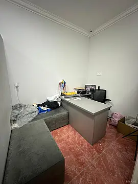 Kirayə verilir 2 otaqlı ofis 70 m²