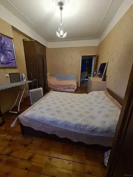 Satılır 2 otaqlı mənzil 70 m²