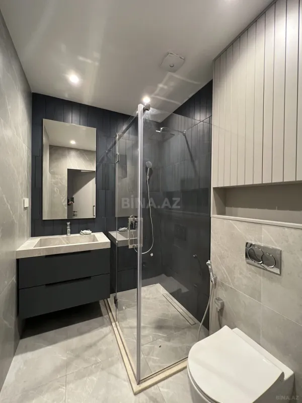 Satılır 3 otaqlı mənzil 109 m²