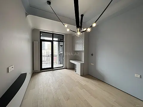 Satılır 3 otaqlı mənzil 109 m²