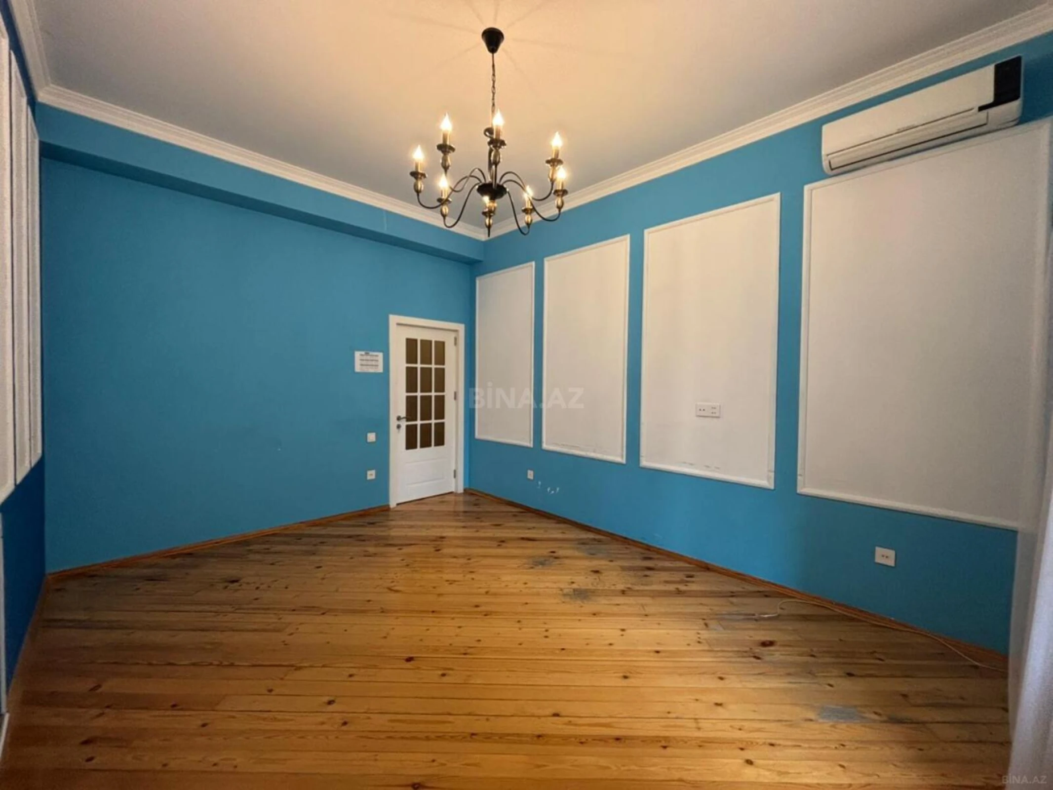 Kirayə verilir 3 otaqlı ofis 140 m²