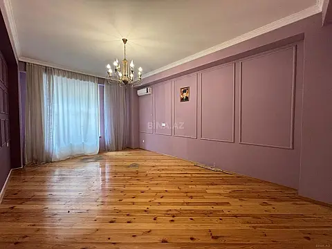 Kirayə verilir 3 otaqlı ofis 140 m²