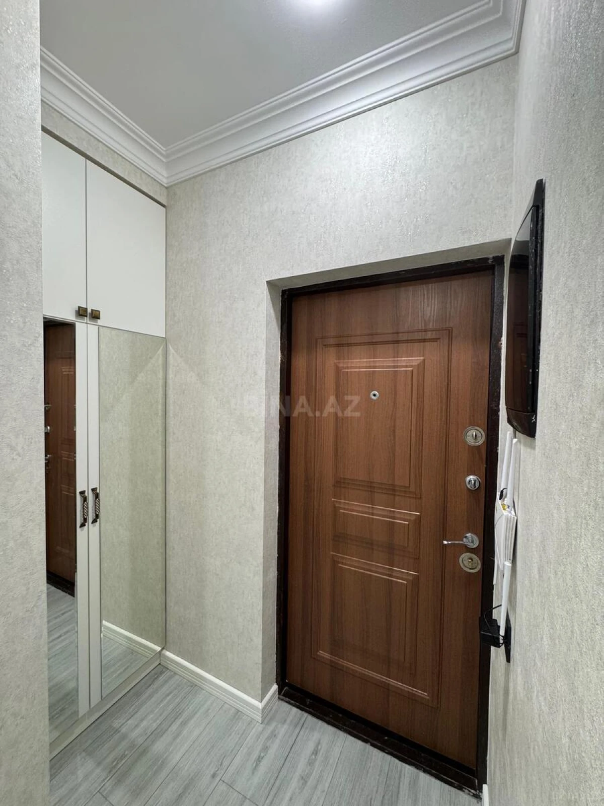 Kirayə verilir 2 otaqlı mənzil 65 m²