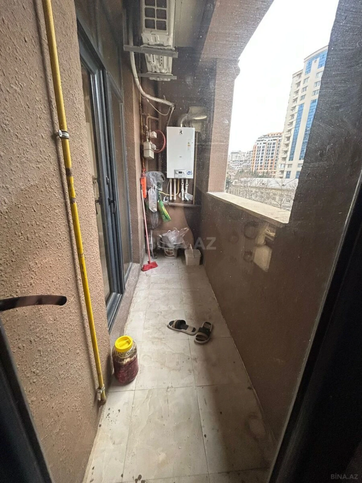 Satılır 3 otaqlı mənzil 105 m²