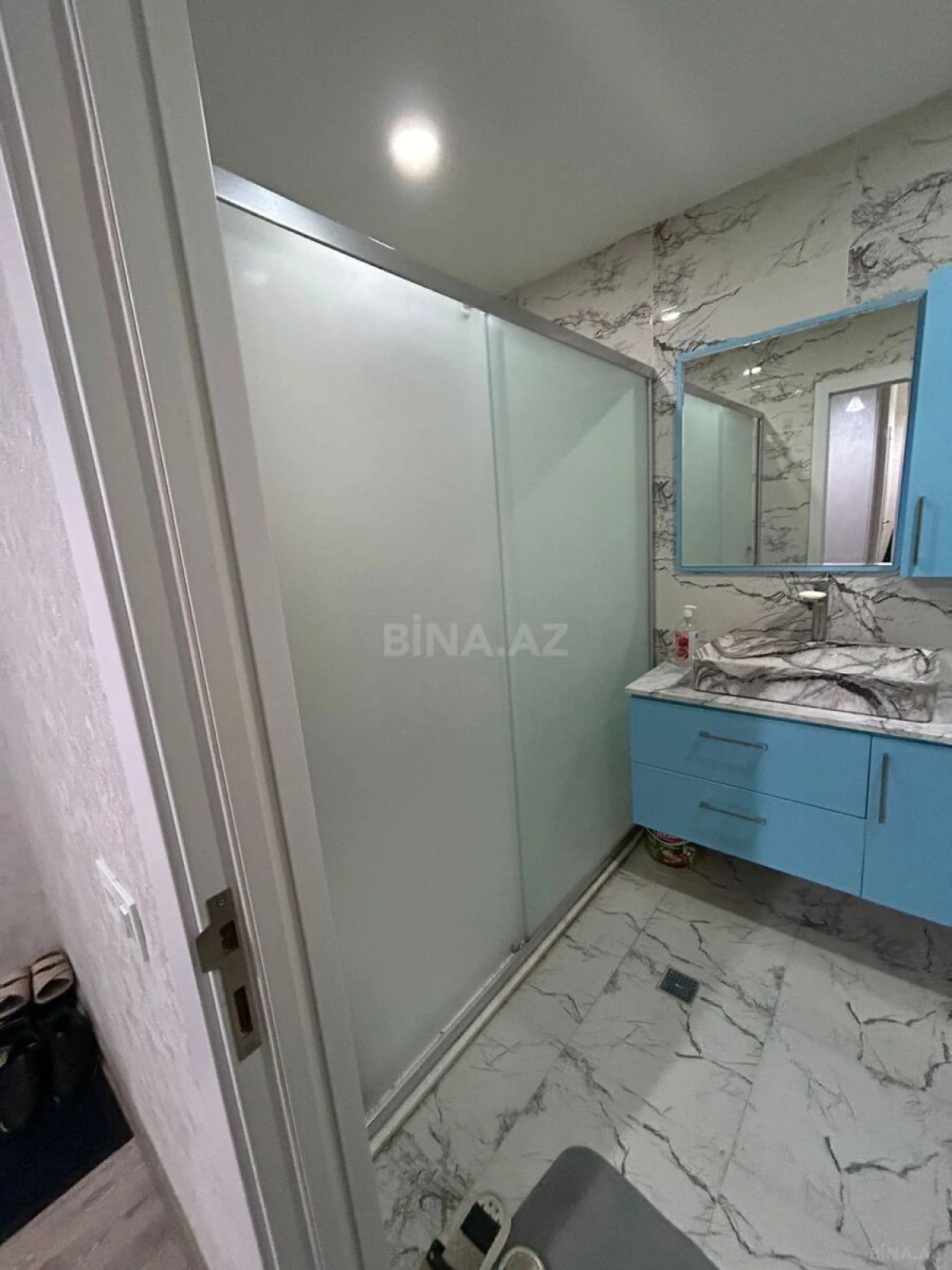 Satılır 3 otaqlı mənzil 105 m²