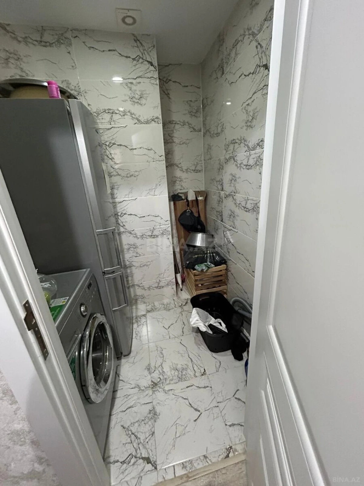 Satılır 3 otaqlı mənzil 105 m²