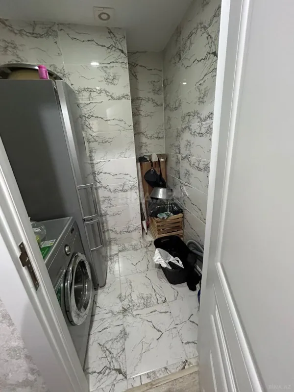 Satılır 3 otaqlı mənzil 105 m²