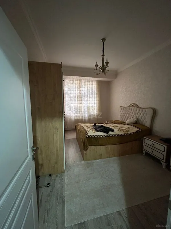 Satılır 3 otaqlı mənzil 105 m²