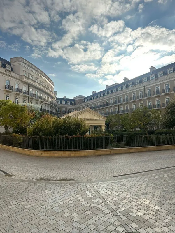 Satılır 2 otaqlı mənzil 63 m²