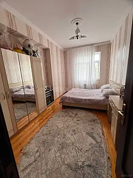 Satılır 3 otaqlı mənzil 118 m²