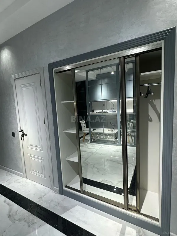 Kirayə verilir 2 otaqlı mənzil 80 m²