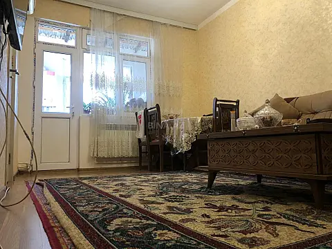 Satılır 3 otaqlı mənzil 68 m²