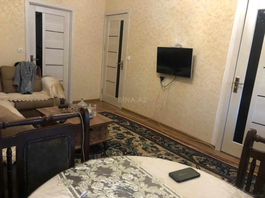 Satılır 3 otaqlı mənzil 68 m²