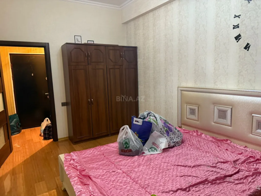 Kirayə verilir 2 otaqlı mənzil 60 m²