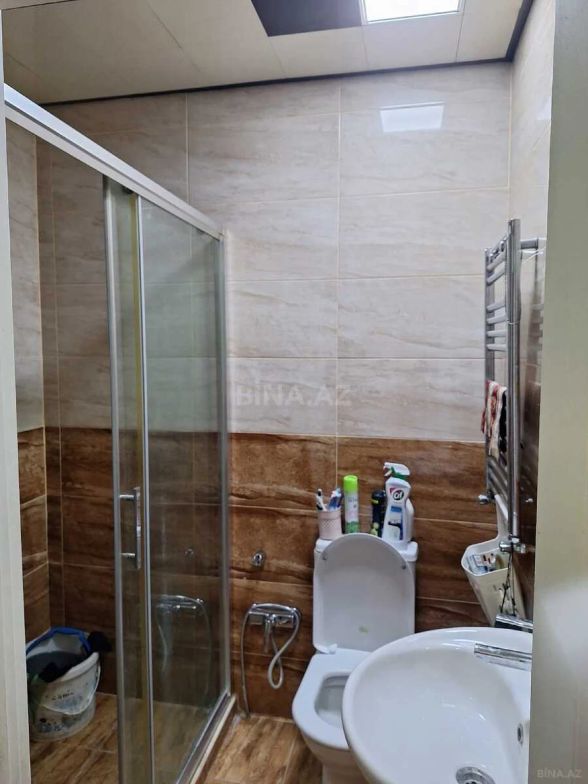 Satılır 2 otaqlı mənzil 67 m²