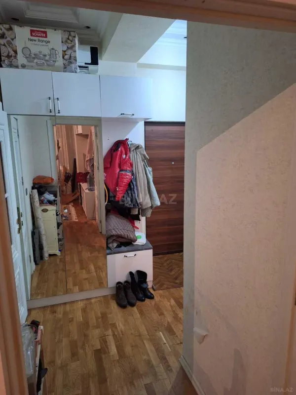 Satılır 2 otaqlı mənzil 67 m²