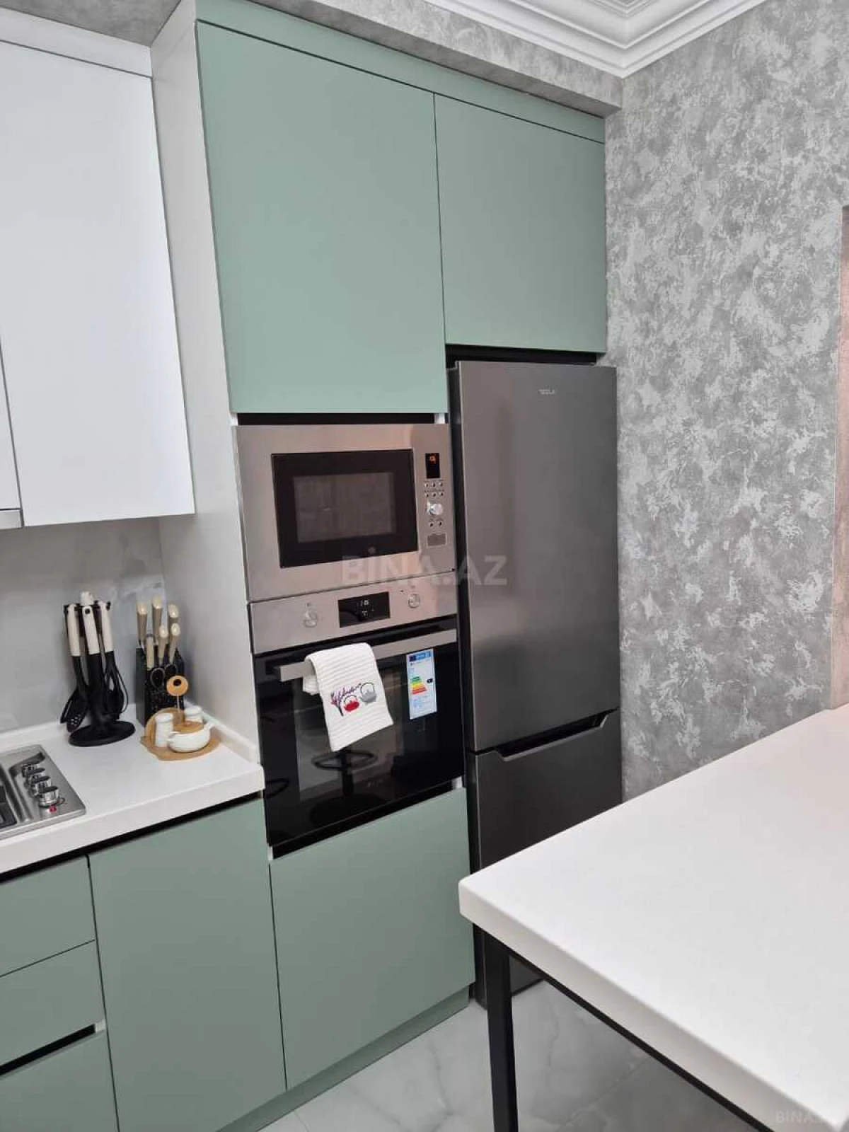 Kirayə verilir 3 otaqlı mənzil 95 m²