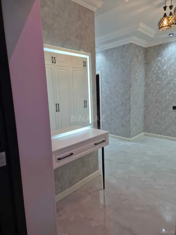 Kirayə verilir 3 otaqlı mənzil 95 m²