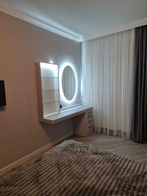 Kirayə verilir 3 otaqlı mənzil 95 m²