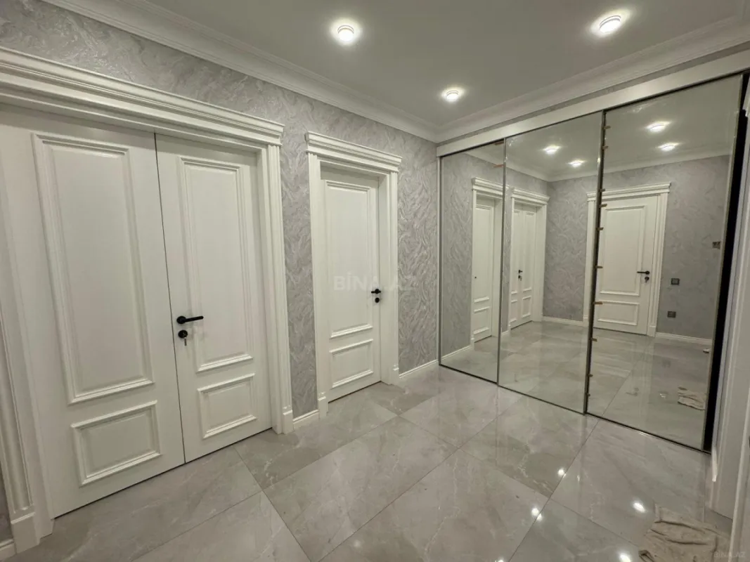 Kirayə verilir 2 otaqlı mənzil 91 m²