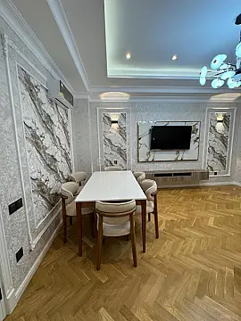 Kirayə verilir 2 otaqlı mənzil 91 m²