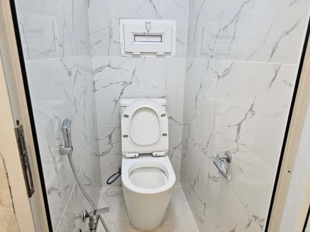 Satılır 2 otaqlı mənzil 53 m²