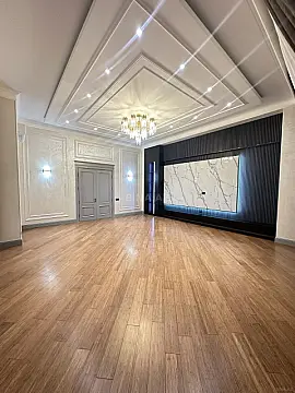 Satılır 4 otaqlı mənzil 247 m²