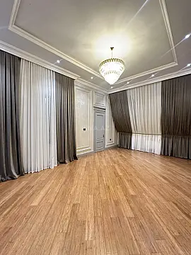 Satılır 4 otaqlı mənzil 247 m²