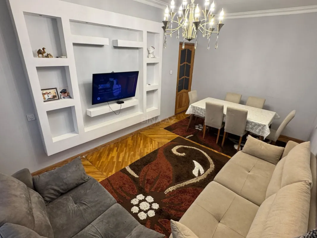 Satılır 3 otaqlı mənzil 90 m²