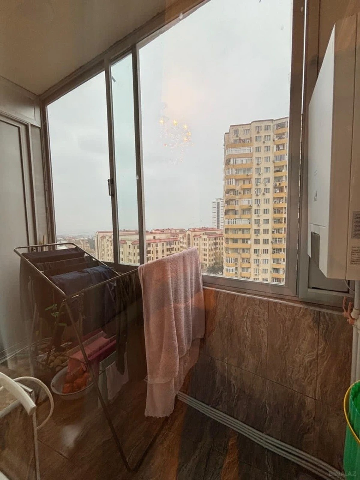 Satılır 2 otaqlı mənzil 94 m²