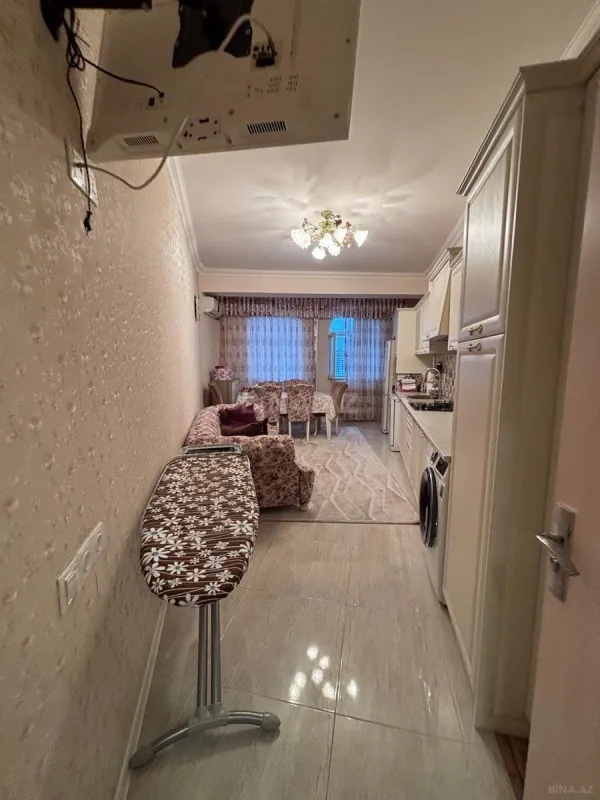 Satılır 2 otaqlı mənzil 94 m²