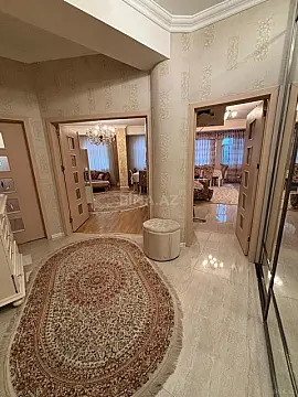 Satılır 2 otaqlı mənzil 94 m²