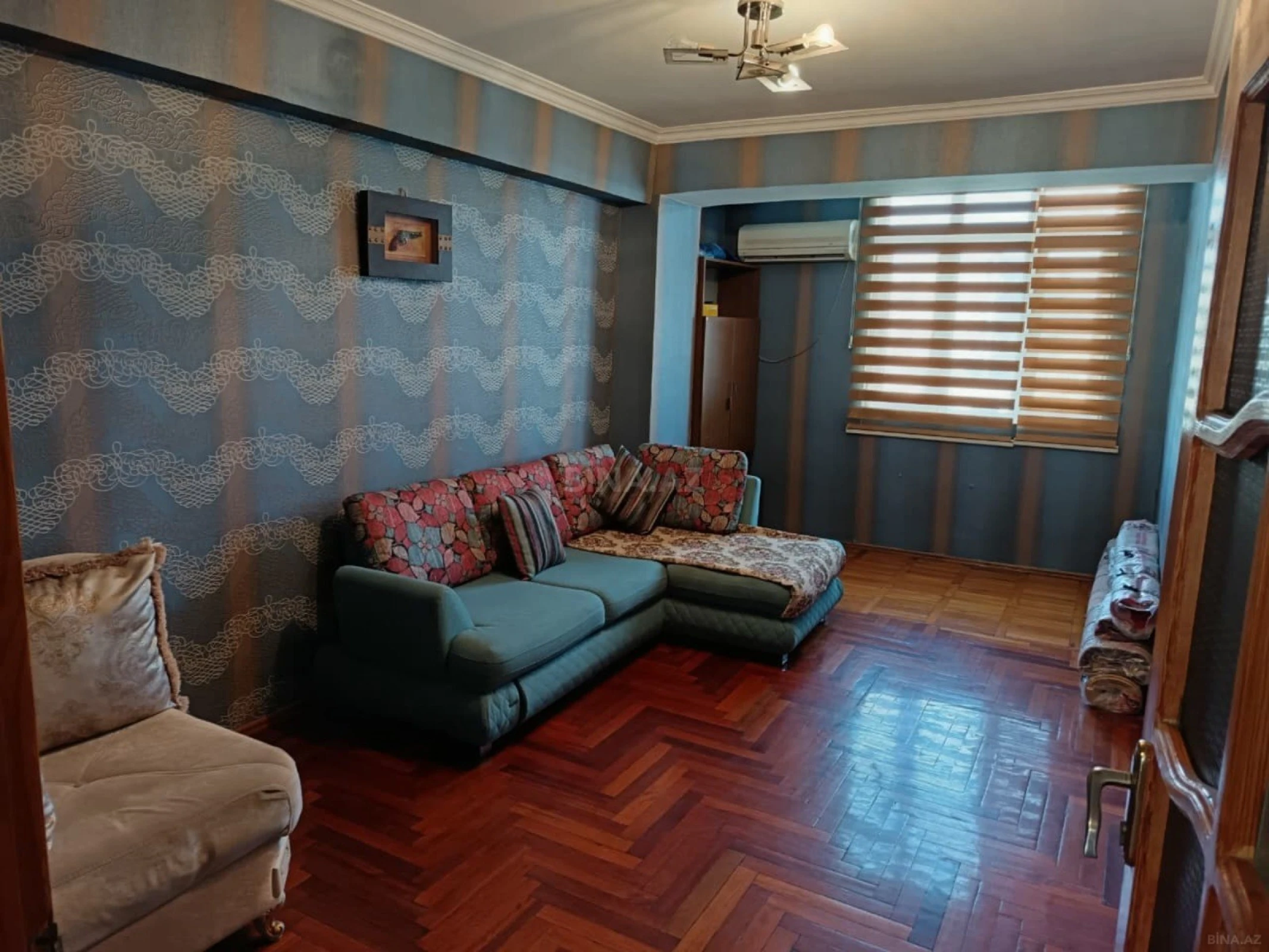 Satılır 3 otaqlı mənzil 100 m²