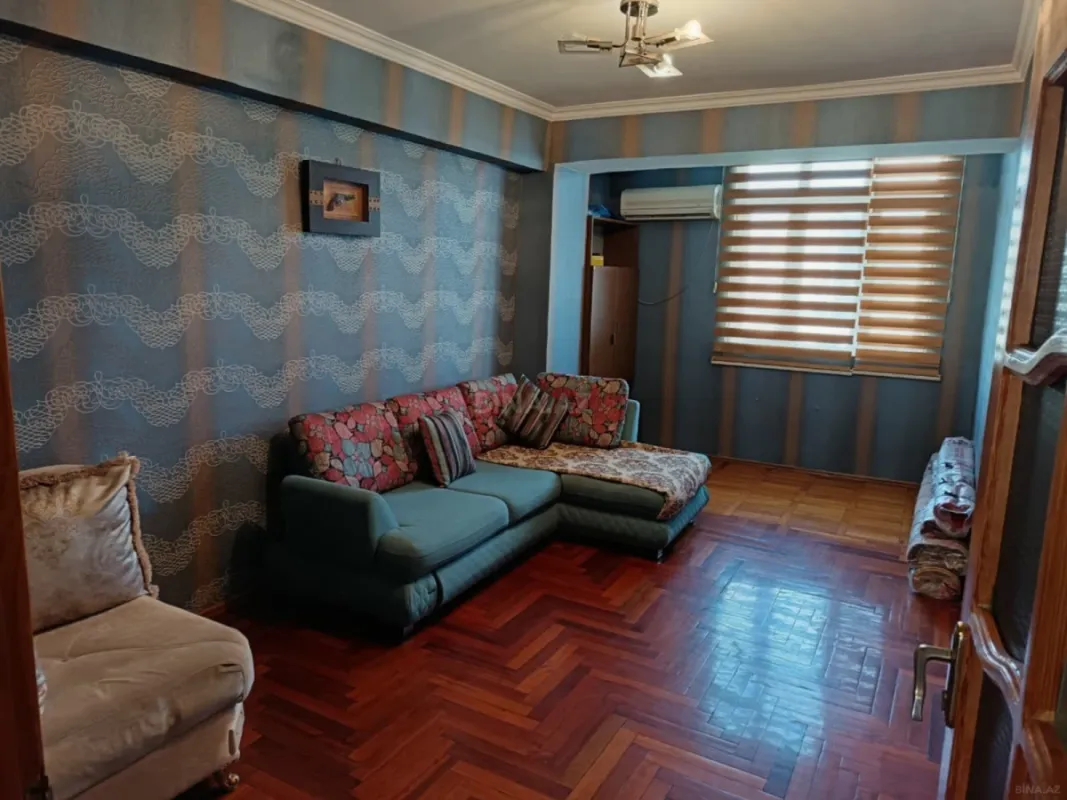 Satılır 3 otaqlı mənzil 100 m²