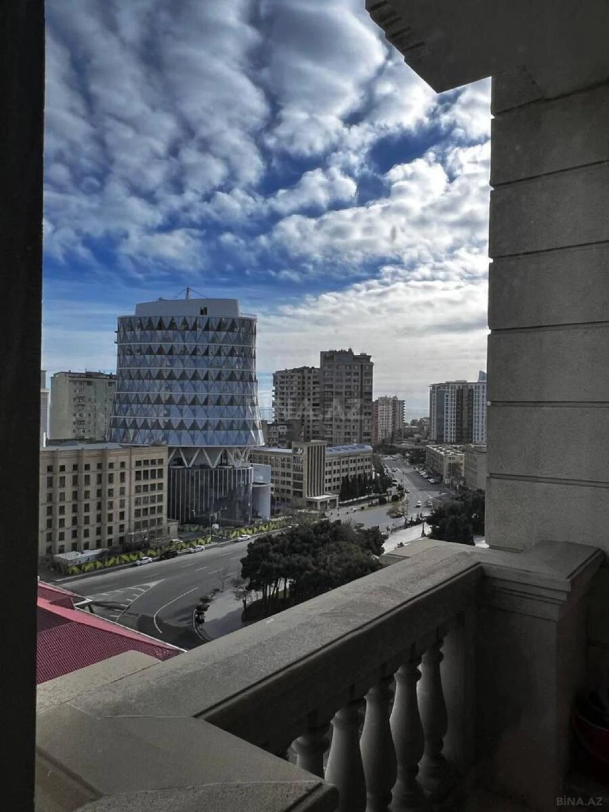 Kirayə verilir 2 otaqlı mənzil 55 m²