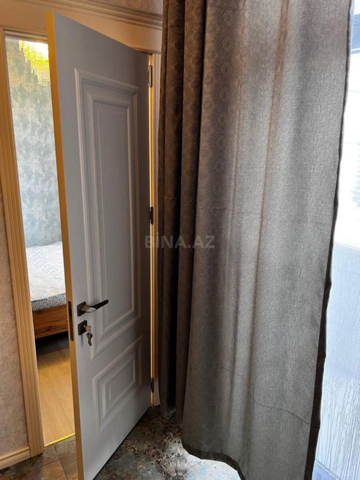 Kirayə verilir 2 otaqlı mənzil 55 m²