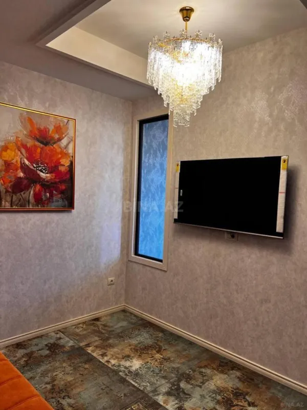Kirayə verilir 2 otaqlı mənzil 55 m²