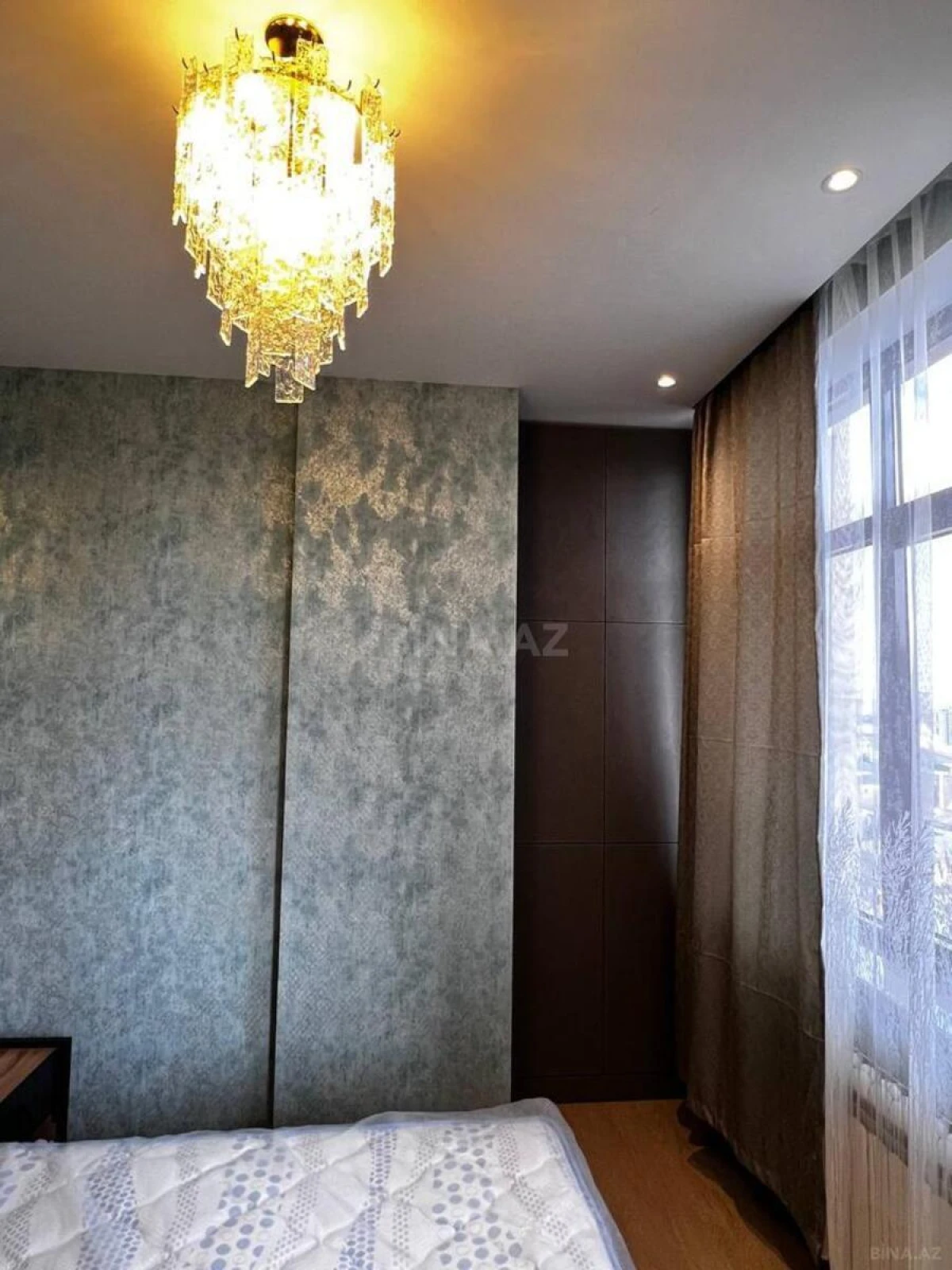 Kirayə verilir 2 otaqlı mənzil 55 m²