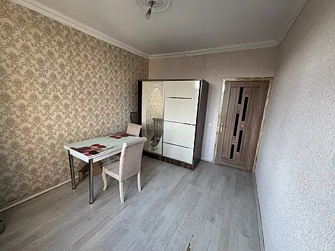 Satılır 3 otaqlı mənzil 67 m²