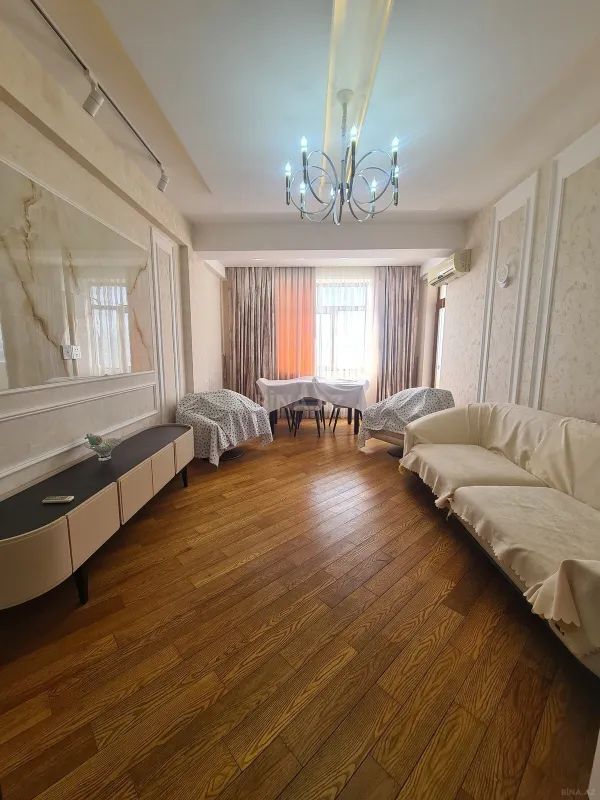 Kirayə verilir 2 otaqlı mənzil 90 m²