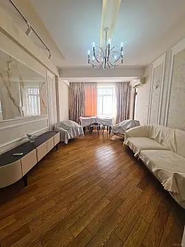 Kirayə verilir 2 otaqlı mənzil 90 m² — Bakı, Nərimanov 2 otaq 90.00 m²