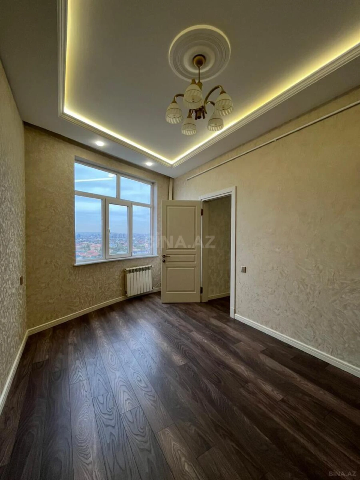 Satılır 2 otaqlı mənzil 65 m²