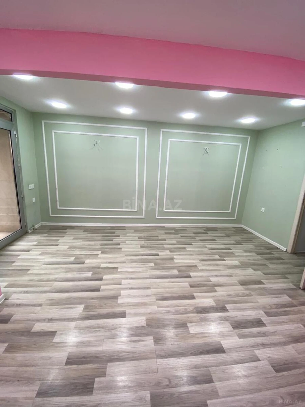 Kirayə verilir obyekt 75 m²