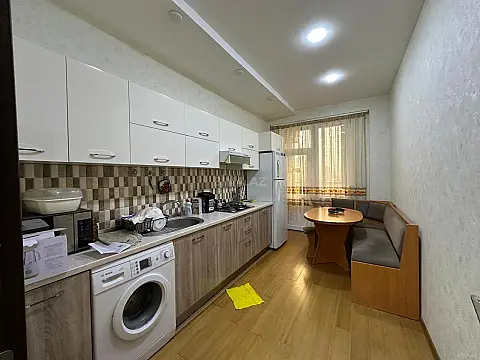 Satılır 3 otaqlı mənzil 87 m²