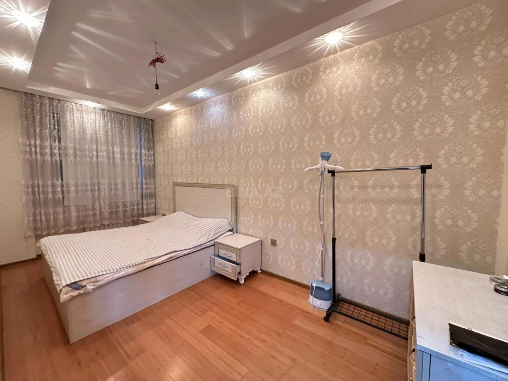Satılır 3 otaqlı mənzil 87 m²