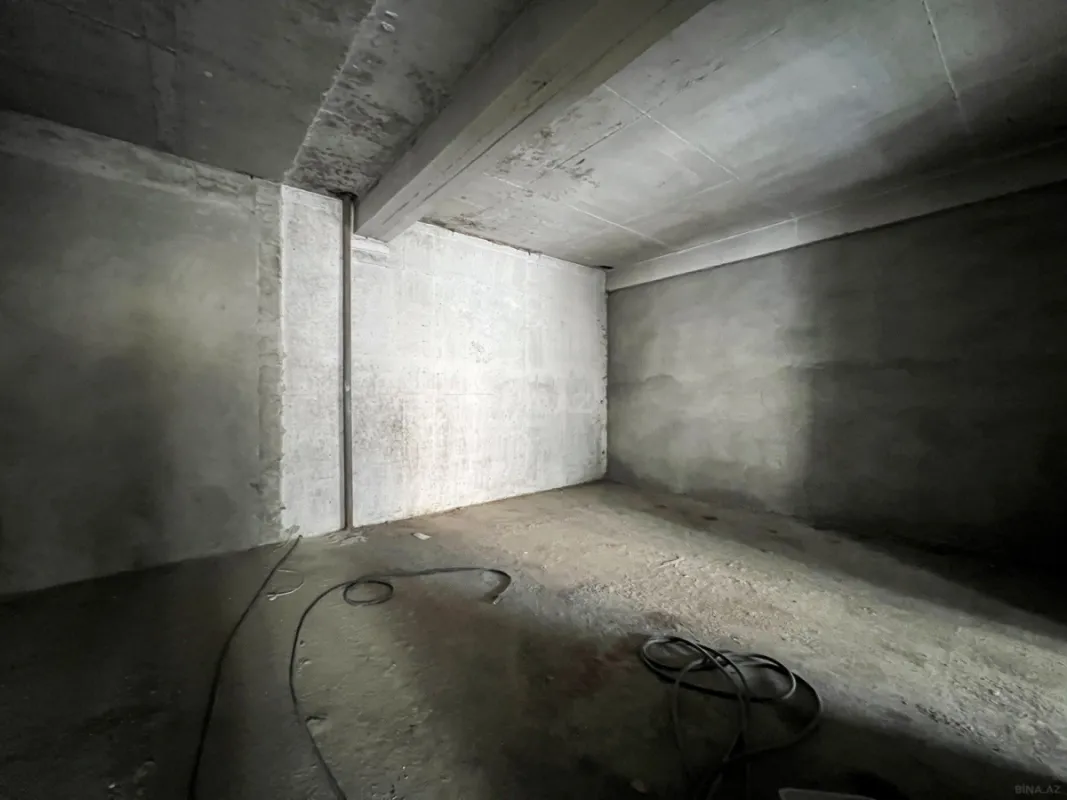 Satılır obyekt 91 m²